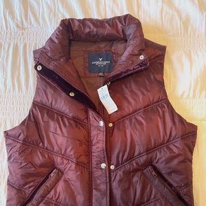 American Eagle Outfitters, Large, Maroon